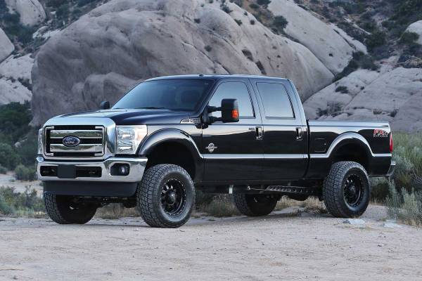 Fabtech - Fabtech Suspension Lift Kit 4" BASIC SYS W/STEALTH 2008-16 FORD F250/F350 4WD - K2210M