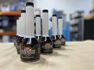 Dynomite Diesel - Dynomite Diesel Injector Protector Fuel Additive 1 Bottle Treats Up To 35 Gallons - DDP INJP-1 - Image 5