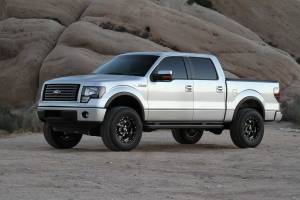 Fabtech - Fabtech Suspension Lift Kit 4" BASIC SYS W/ PERF SHKS 09-13 FORD F150 4WD - K2183 - Image 1