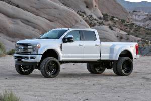 Fabtech - Fabtech Suspension Lift Kit 6" RAD ARM SYS W/COILS & PERF SHKS 2018 FORD F450/F550 4WD DIESEL - K2304 - Image 1