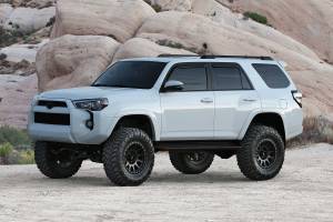 Fabtech Suspension Lift Kit 6" PERF SYS W/DL 2.5C/O & 2.25 10-15 TOYOTA 4RUNNER 4WD - K7060DL